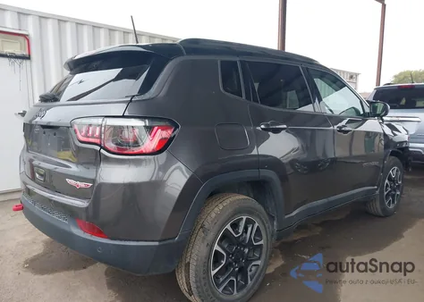 2021 Jeep Compass Trailhawk 4X4 z USA, uszkodzony, nr VIN 3C4NJDDB2MT600596